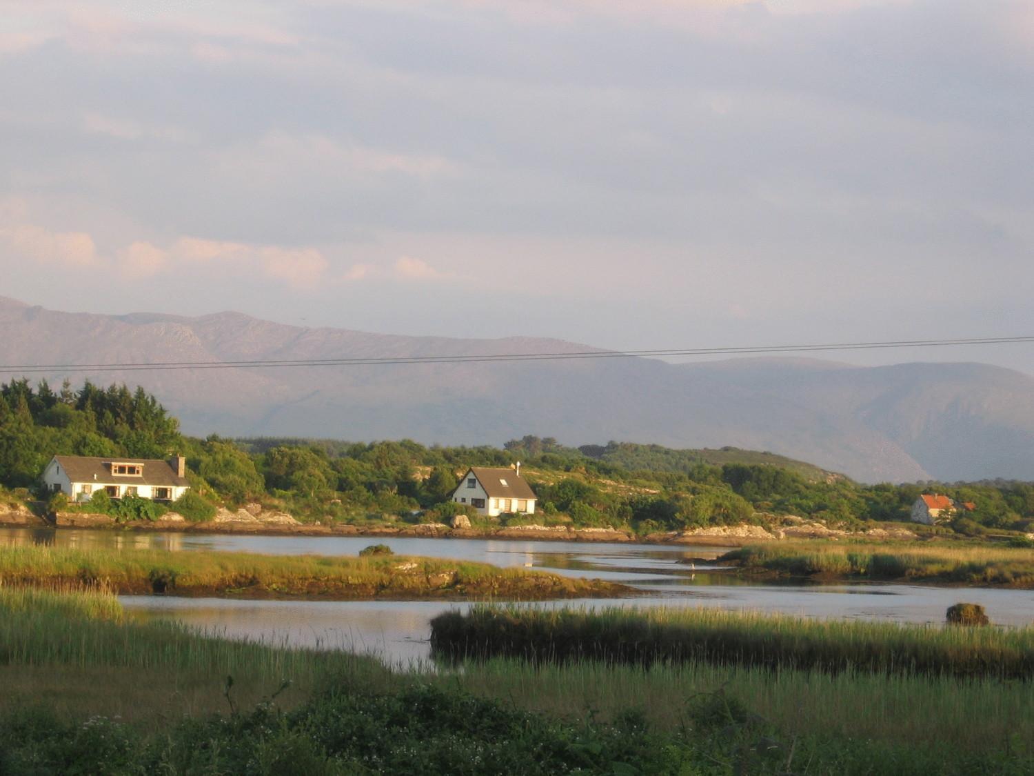 Sneem River Lodge Bed & Breakfast エクステリア 写真